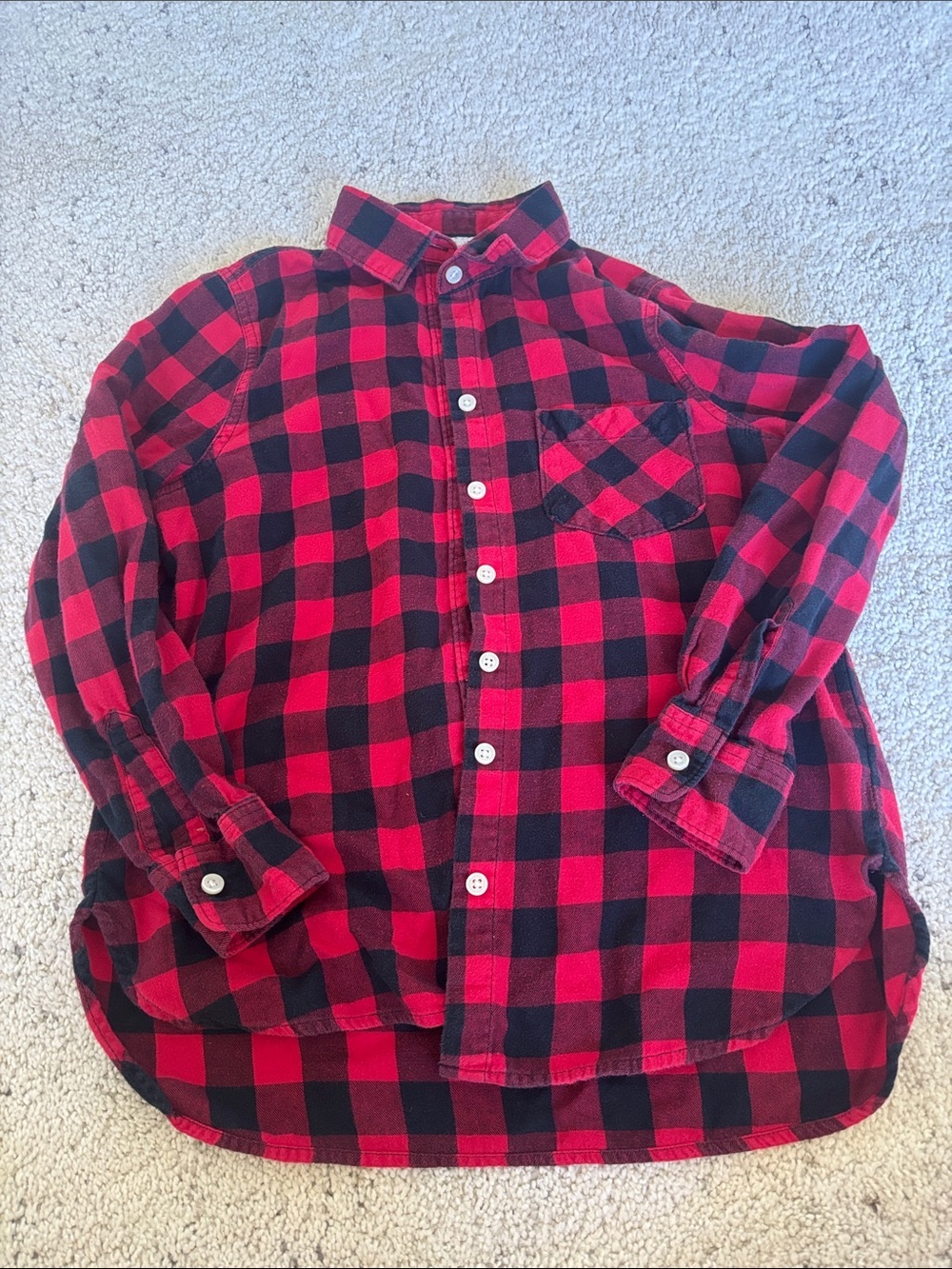 Ladies Old Navy Red and Black Buffalo Plaid Button Up Shirt XS Petite